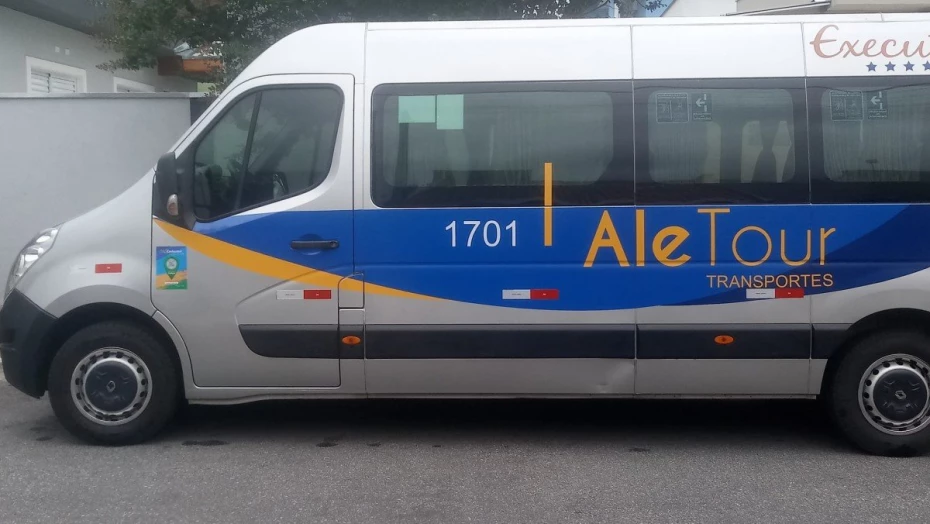 Foto 1:  — Ale Tour Transportes 